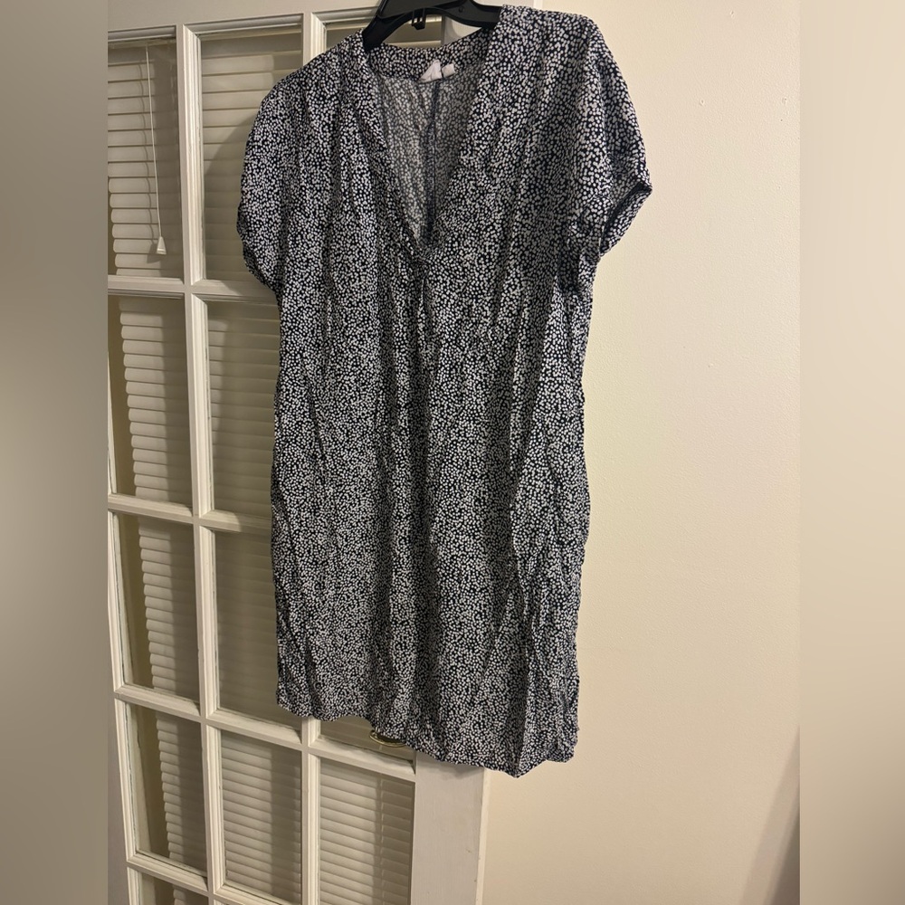 Gap Factory V Neck Dress